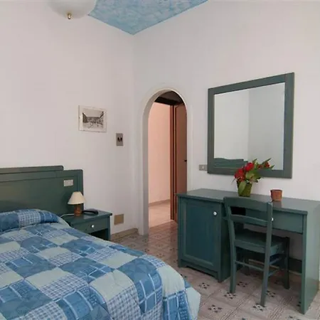 La Ninfea Hotel 3*